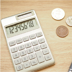 電卓と小銭